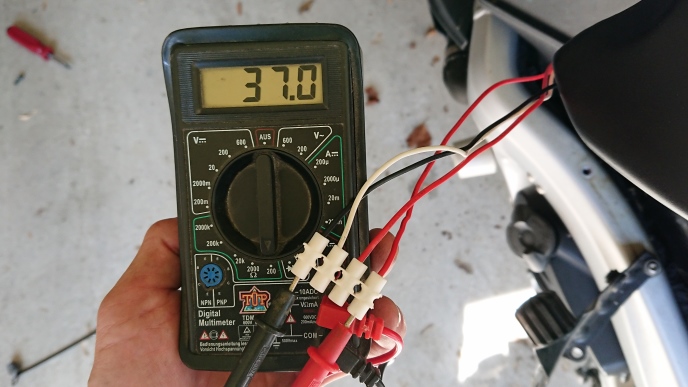 Wiederstand gemessen an Pin 1+4